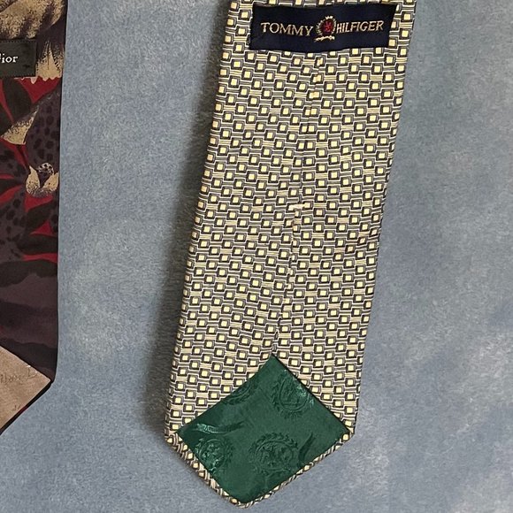 Bundle of 3 100% Silk Used Neckties Made in USA and Italy. - Picture 8 of 10